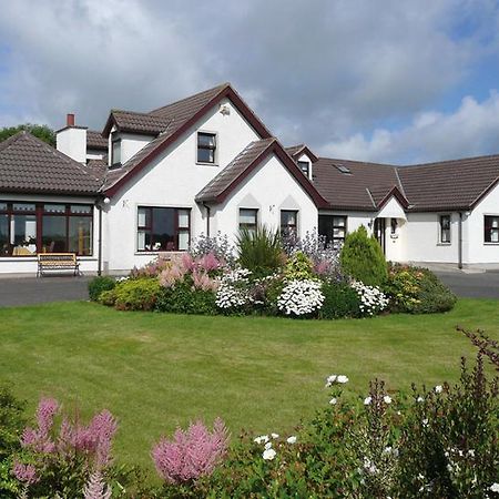 Valley View Country House Bed And Breakfast Bushmills Extérieur photo